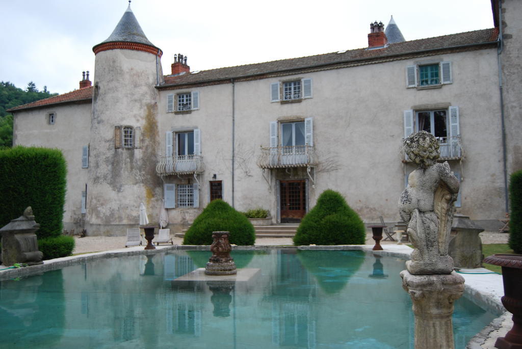 Chateau De Chantelauze Olliergues Dış mekan fotoğraf